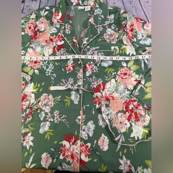 Cupcakes & Cashmere Red Green Tropical Holiday Comfy Floral Pajama Nightshirt L - Picture 9 of 10